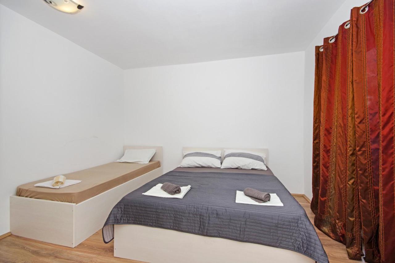 Apartmani Andrija Живогоще Екстер'єр фото