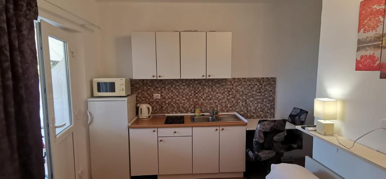 Apartmani Andrija Живогоще Екстер'єр фото
